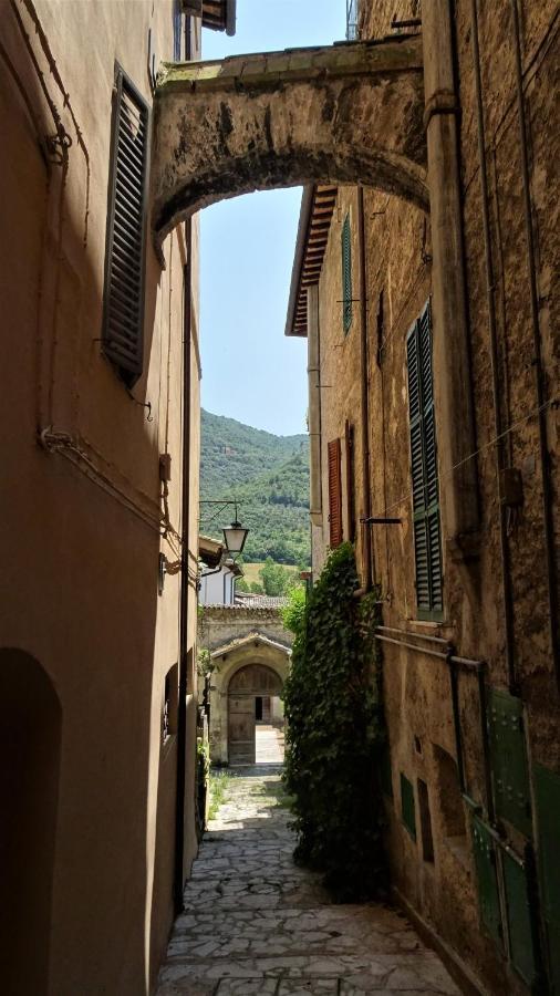 Non Ditelo Al Duca - Belvedere Sant'Angelo สโปเลโต ภายนอก รูปภาพ